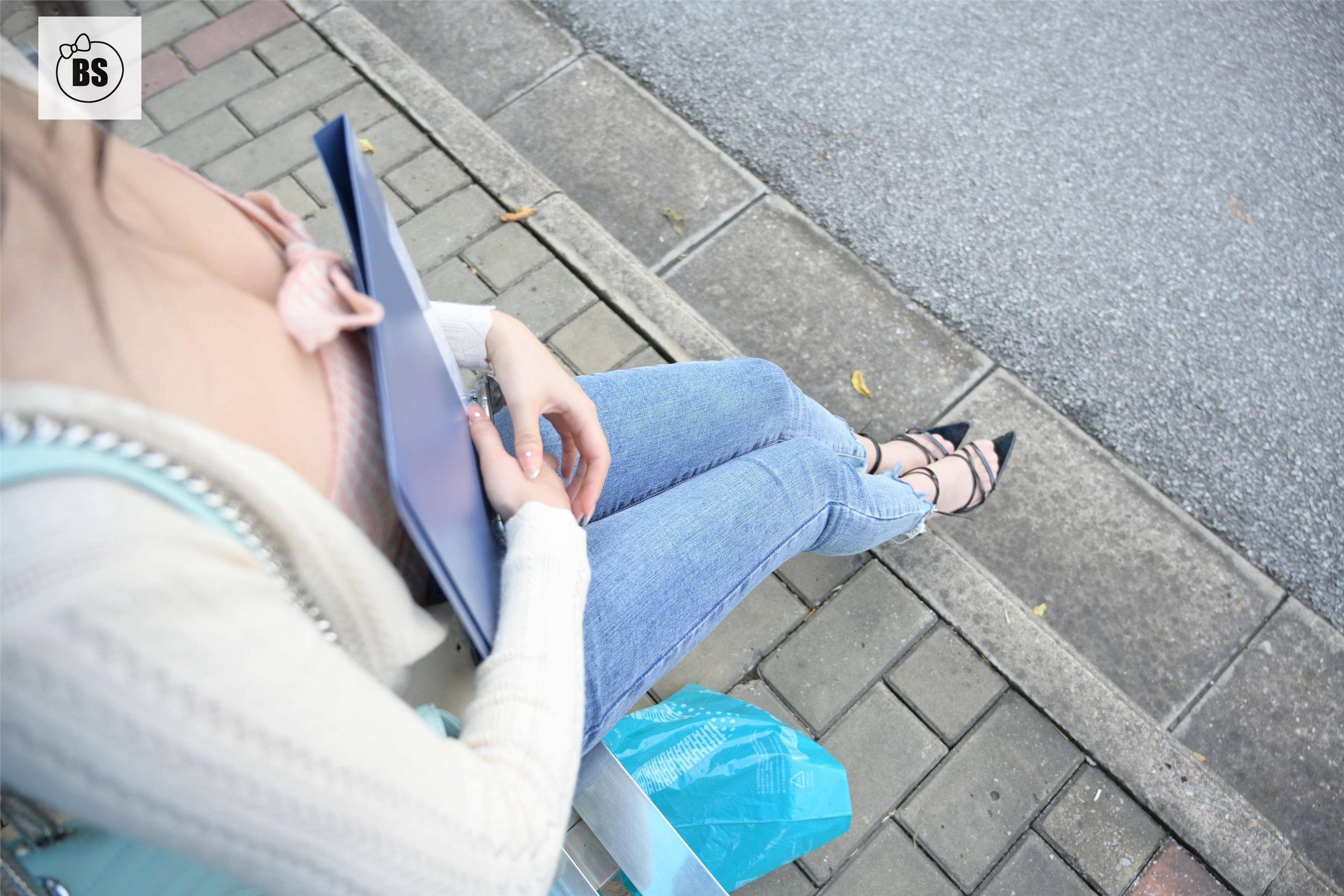 我丝你想 MX009 美西 公交车站奇遇记4